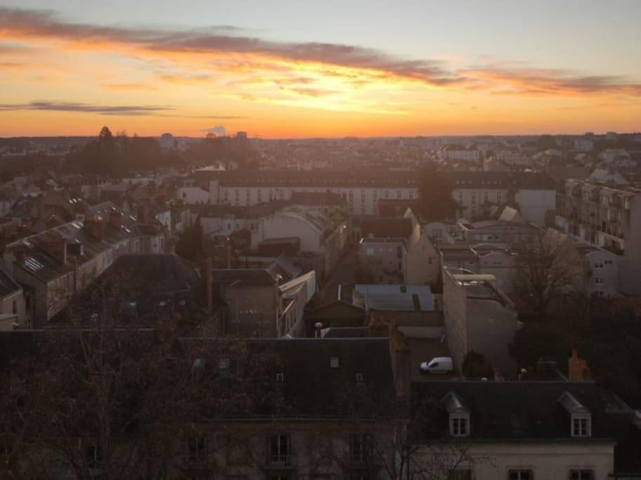 Superbe Appartement Lumineux Avec Vue Imprenable トゥール エクステリア 写真